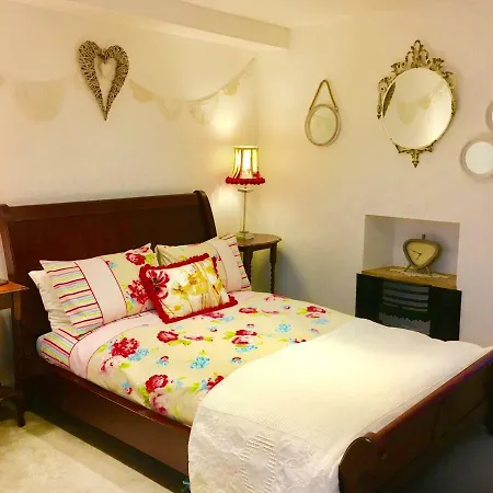Holiday home Dugdales