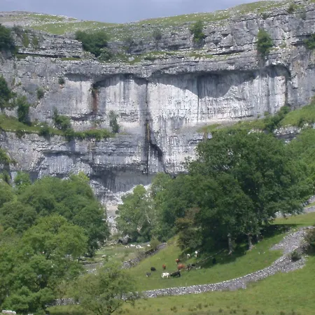 Dugdales Holiday home *